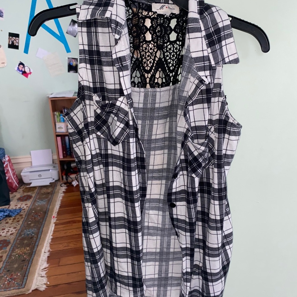 Sleeveless flannel